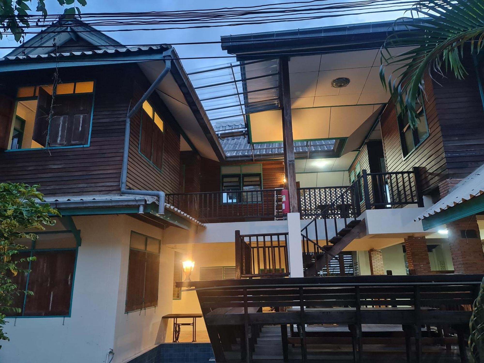 Homestay Tepbunthomhouse